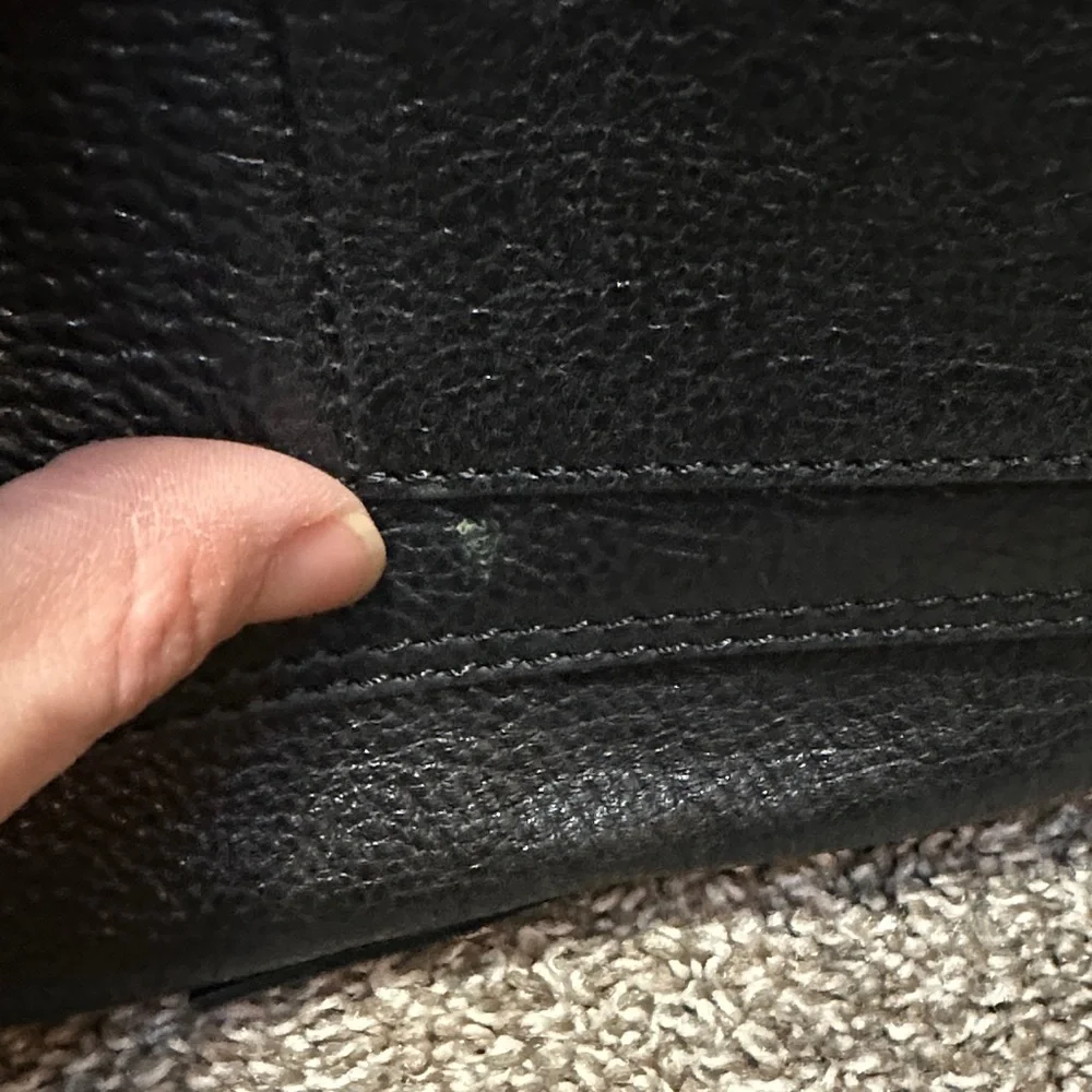 Aimee Kestenberg Bleecker Black Shimmer Leather Shoulder Bag - Picture 7 of 12